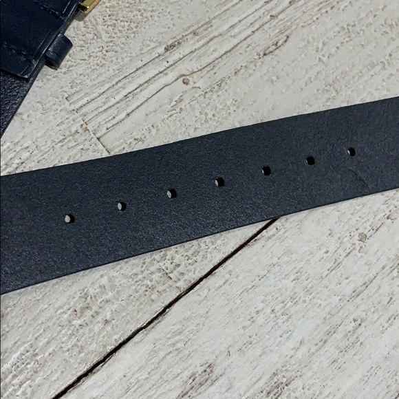 Authentic Tory Burch blue navy leather belt - Picture 6 of 7